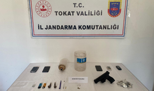 Jandarma zehir avında