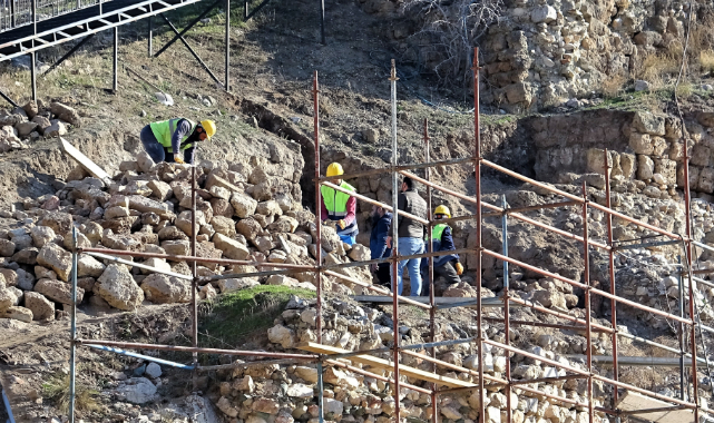 Kont Drakula'nın esir tutulduğu kalede restorasyon