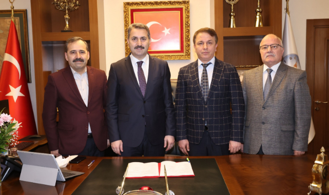 Tokat Belediyesi'nde çalışan işçinin en düşük maaşı 5.050 TL oldu