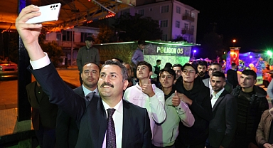 Asırlık Zile panayırında Başkan Eroğlu'na yoğun ilgi gösterildi