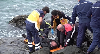 “Elveda hayat” diye mektup yazıp intihara kalkıştı: Denize düşen şahsı balıkçılar kurtardı