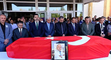 Hayatını kaybeden doktor için tören düzenlendi