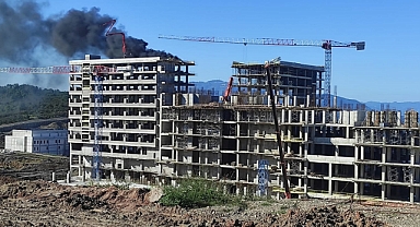 Ordu Şehir Hastanesi inşaatında çıkan yangın korkuttu