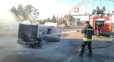 Seyir Halindeki Otomobil Alev Aldı