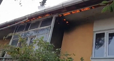 Suluova'da ev yangını