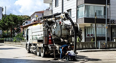 Turhal Belediyesi'nden alt yapı bakım ve temizlik çalışması