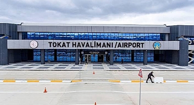 Yurt dışına ilk uçuş Medine'ye