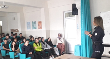 Zile'de öğrencilere 