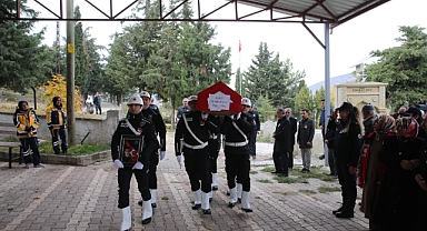 15 Temmuz şehidinin Tokat'taki kabri ailesinin isteği üzerine Ankara'ya naklediliyor