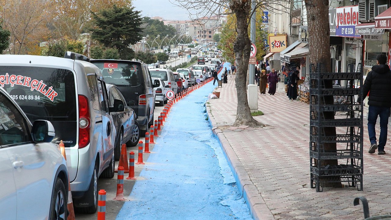 Suluova Belediyesi bisiklet yolu için çalışmalara başladı