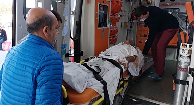 Tırın damperi elektrik teline temas etti, akıma kapılan işçi ağır yaralandı