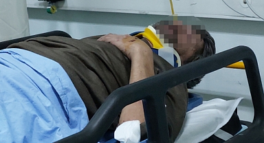 Üzerine çatı çöken işçi hastanelik oldu