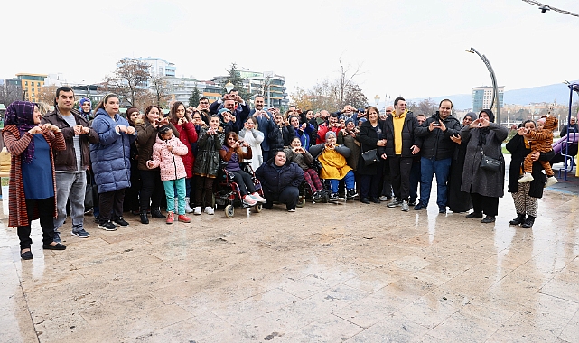 Özel çocuklardan Başkan Eroğlu’na sevgi seli