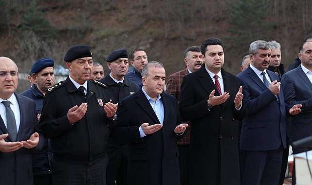 Sazak Şehitleri törenle anıldı