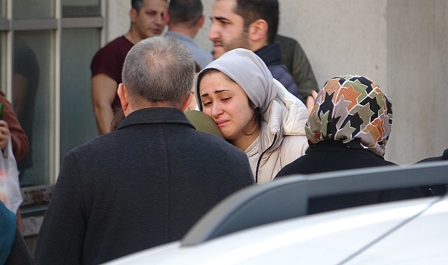 Kasabın bıçaklayarak öldürdüğü gencin yakınları gözyaşına boğuldu