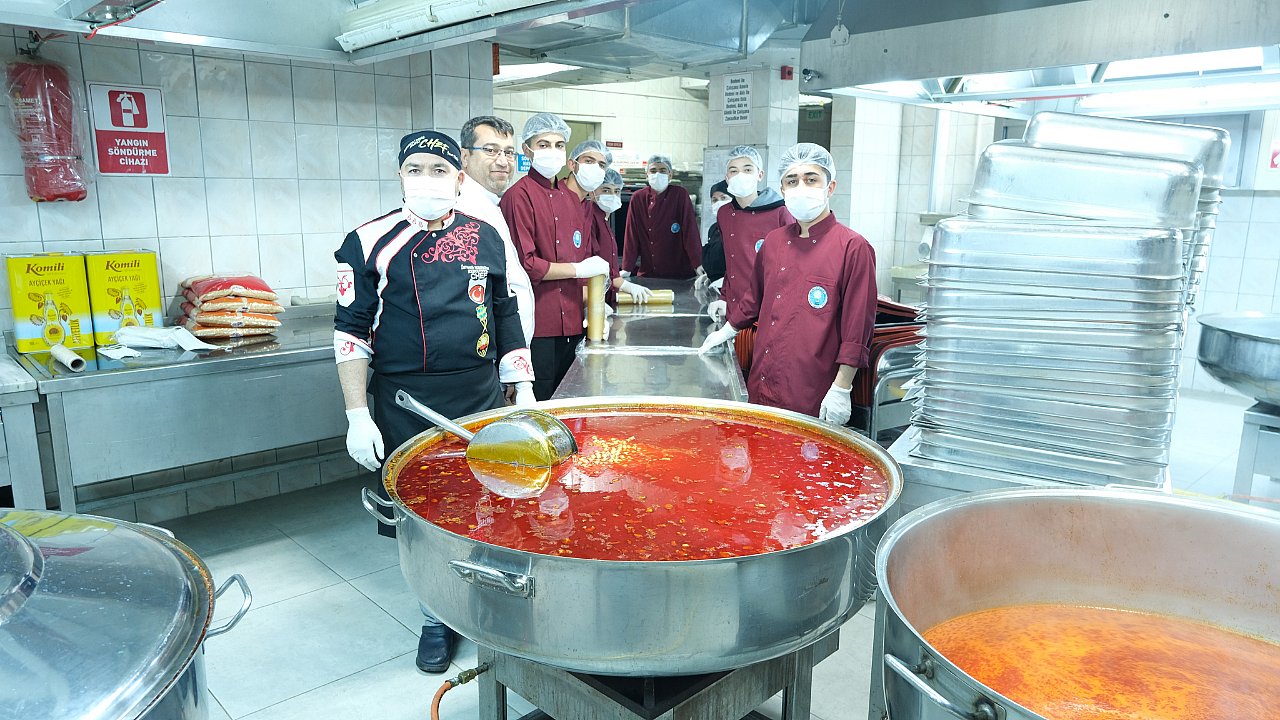 Amasya’da 20 bin öğrenci ücretsiz yemek yiyecek