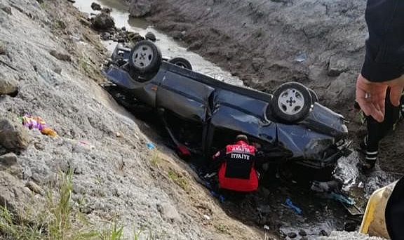 Amasya’da otomobil sulama kanalına uçtu: Anne ve oğlu öldü