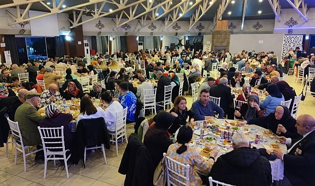 Şehit aileleri ve gaziler iftar sofrasında buluştu
