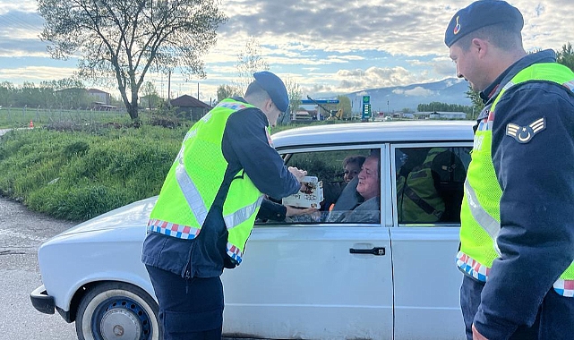 Tokat'ta jandarma trafik denetimi yaptı