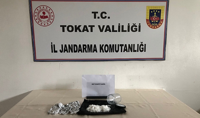 Tokat'ta otogardaki bir kolide uyuşturucu bulundu