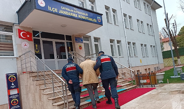 Yozgat’ta adam öldürme suçundan aranan 2 firari hükümlü yakalandı