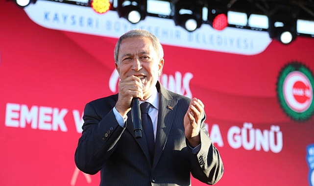 Bakan Akar: