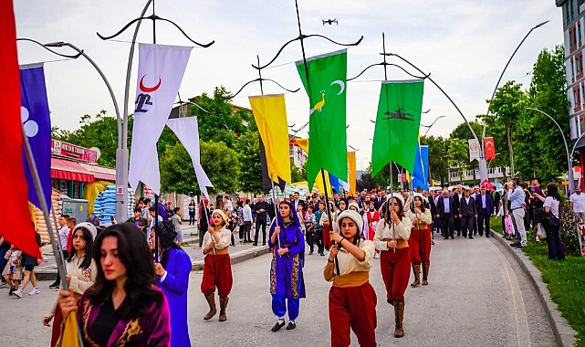 İstanbul’un fethinin 570’inci yıl dönümü Erbaa’da coşkuyla kutlandı