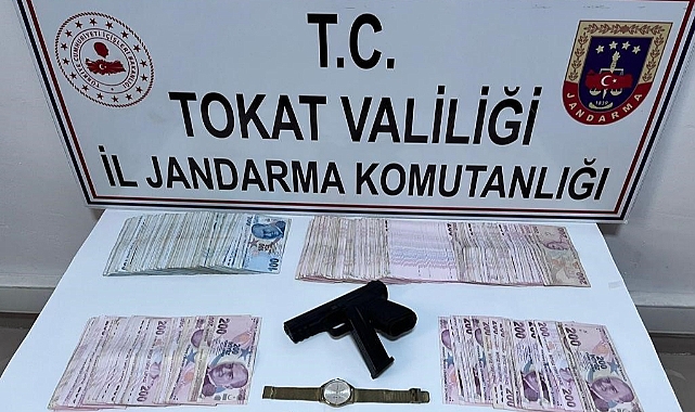 Bohçacı kılığındaki hırsızlık şüphelileri gözaltına alındı