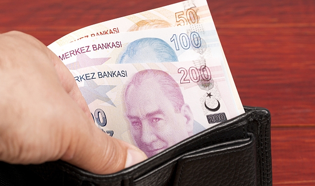 Emekli maaş ve ikramiyeleri ödenmeye başlandı