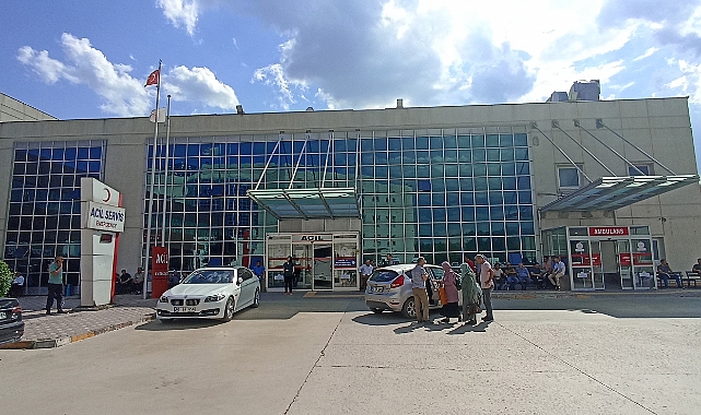 Ablasıyla oynarken başına poşet geçirilen bebek boğuldu