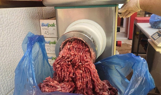 Yozgat’ta kasapların kıyma mesaisi sürüyor