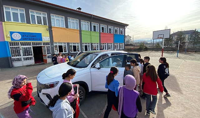 Sulusaray'da öğrenciler Togg'la buluştu