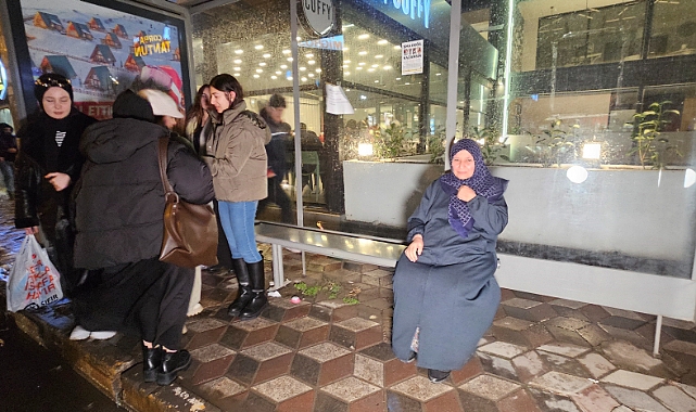 Çantasının çalındığını düşünen kadın gerçeği güvenlik kamerasını izleyince öğrendi