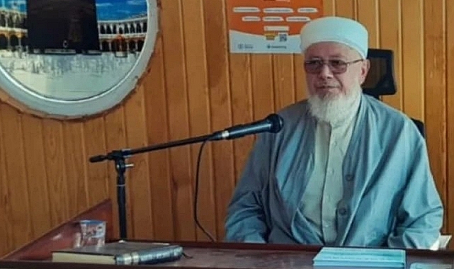 Geri giden minibüs yaşlı adamı ezdi, o anlar kameraya yansıdı