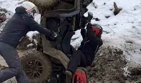 Tokat'ta ATV tutkunu komik anlarıyla yüzleri güldürdü