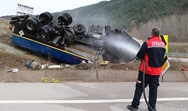 Amasya’da akaryakıt tankeri devrildi: 1 yaralı