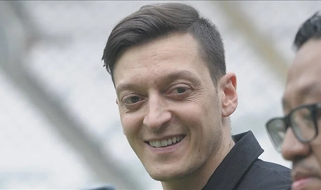 Mesut Özil, Arda Güler'e Odegaard'ı örnek gösterdi