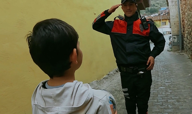 Tokat Emniyet Müdürlüğü'nden yürekleri ısıtan klip