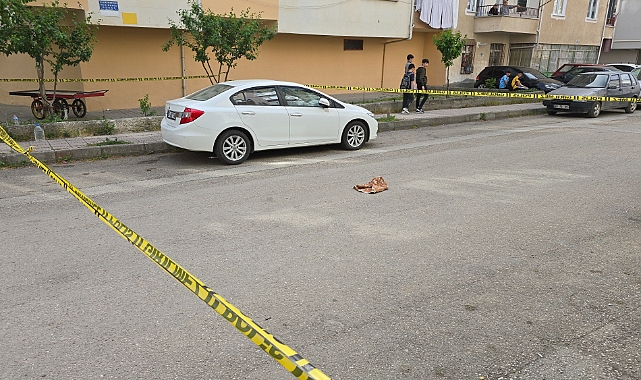 Tokat'ta minibüsün altında kalan çocuk hayatını kaybetti