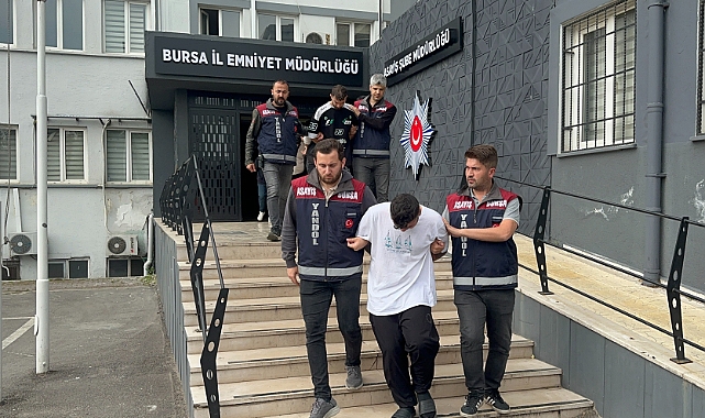 Sahte genç kız profili açarak vatandaşları dolandıran 9 şahıs tutuklandı
