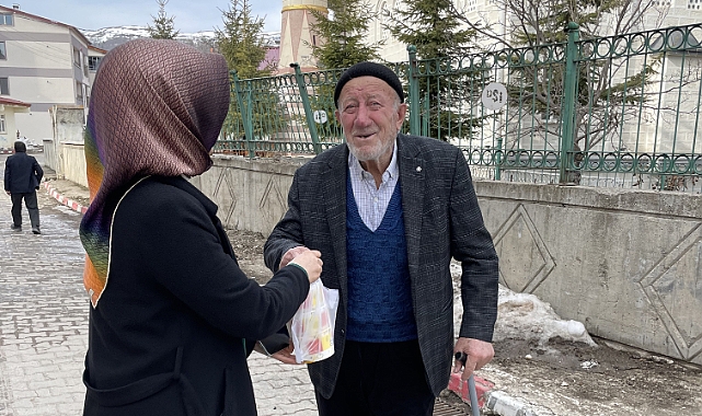 Başçiftlik Belediyesi ramazanda 500 aileye sıcak yemek dağıtıyor