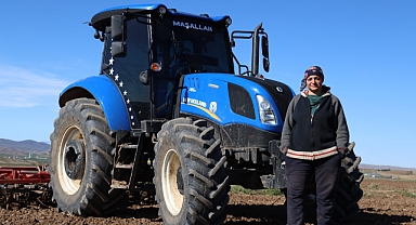 'Kadın başına olmaz' dediler, köyünde ilkleri yaptı