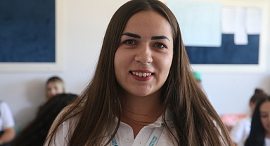 Rus eczacı Türkçe öğrenmek için işinden istifa etti