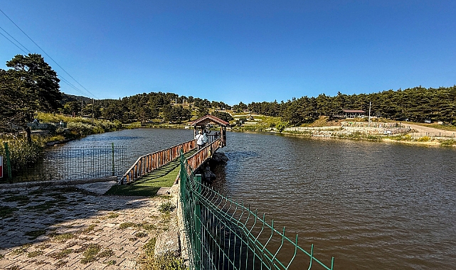 Hasanşeyh Göleti, çam ormanları ve serin havasıyla ilgi görüyor