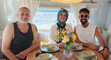 İki ünlü ismin karavan rekabeti