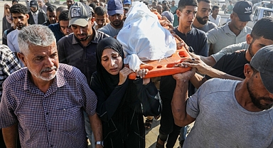 İsrail'in kıtlığı dayattığı Gazze'de son 24 saatte 10 kişi daha açlıktan hayatını kaybetti