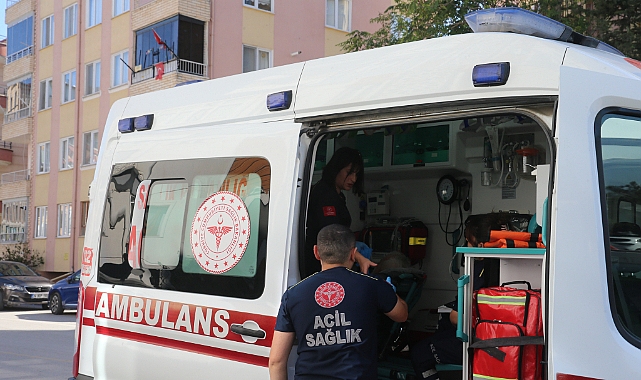 Tokat'ta bir kişi gıda zehirlenmesi şüphesiyle hastaneye kaldırıldı