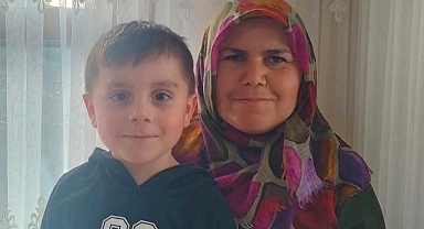 Annenin donarak, oğlunun düşerek öldüğü üzerinde duruluyor