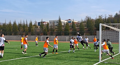 TOGÜ öğrencileri spor şenliğinde buluştu