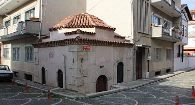 Amasya'da kapısına kilit vurulan 9 türbeden 5'i yeniden ziyarete açıldı